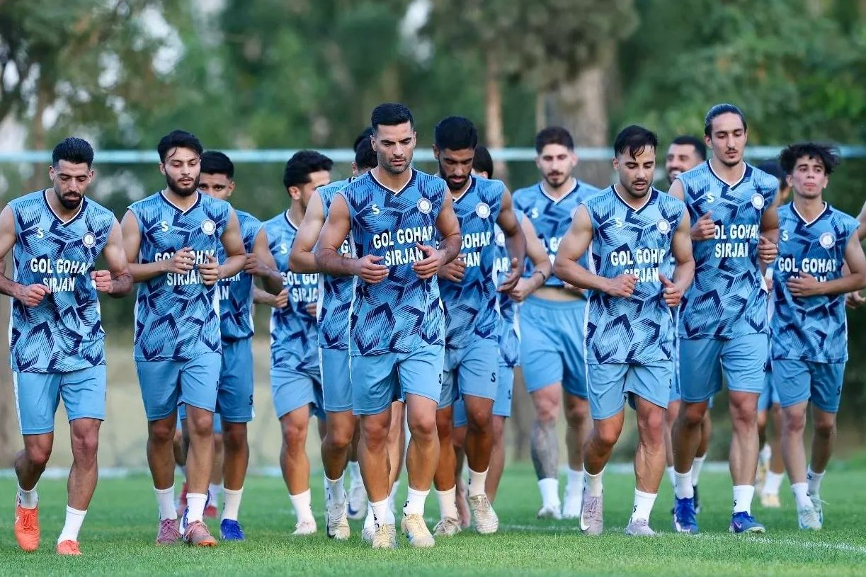 بازی با پرسپولیس در برنامه گل گهر سیرجان