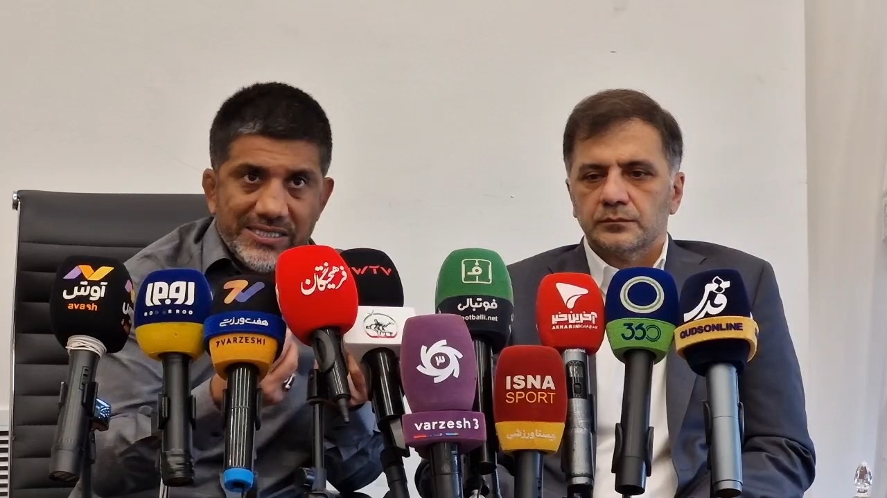صحبتهای علیرضا دبیر در مراسم عقد قرارداد همکاری تراکتور و فدراسیون کشتی