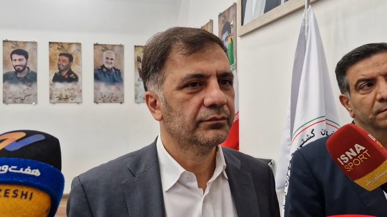 کریمی: مخالف تمدید قرارداد چهار ساله با قلعه نویی بودم