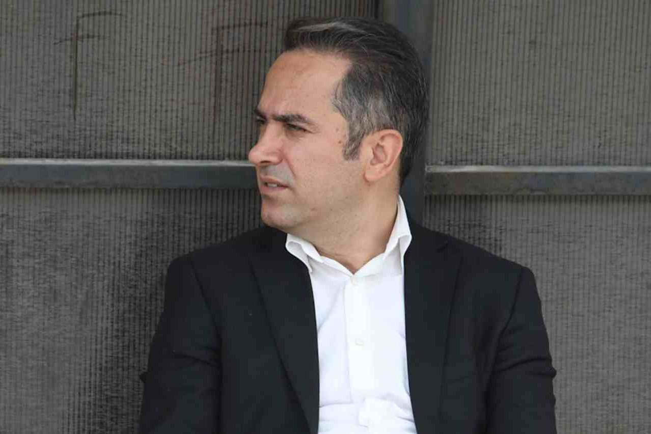 خطیر: نقد لازم است اما نباید تیم ملی را وارد بی‌ثباتی کرد