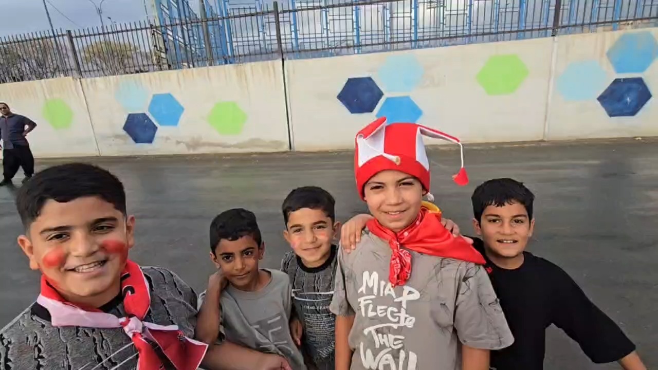 مصاحبه جالب با هواداران خردسال پرسپولیس پیش از تقابل با نفت آبادان