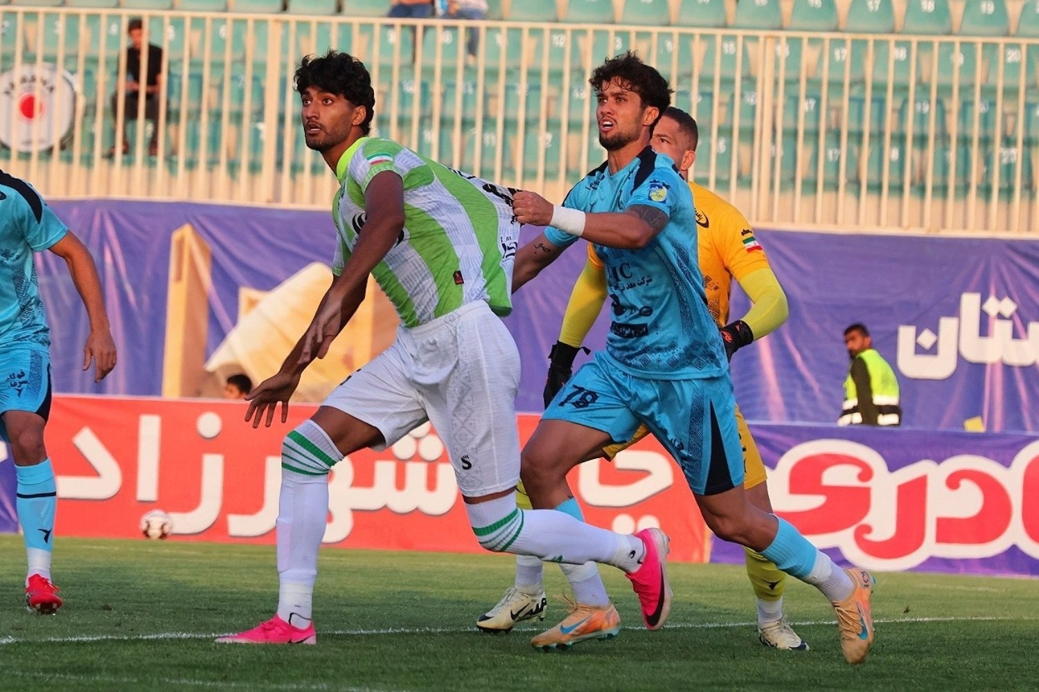 چادرملو 2-2 خیبر؛ تساوی جذاب در یزد