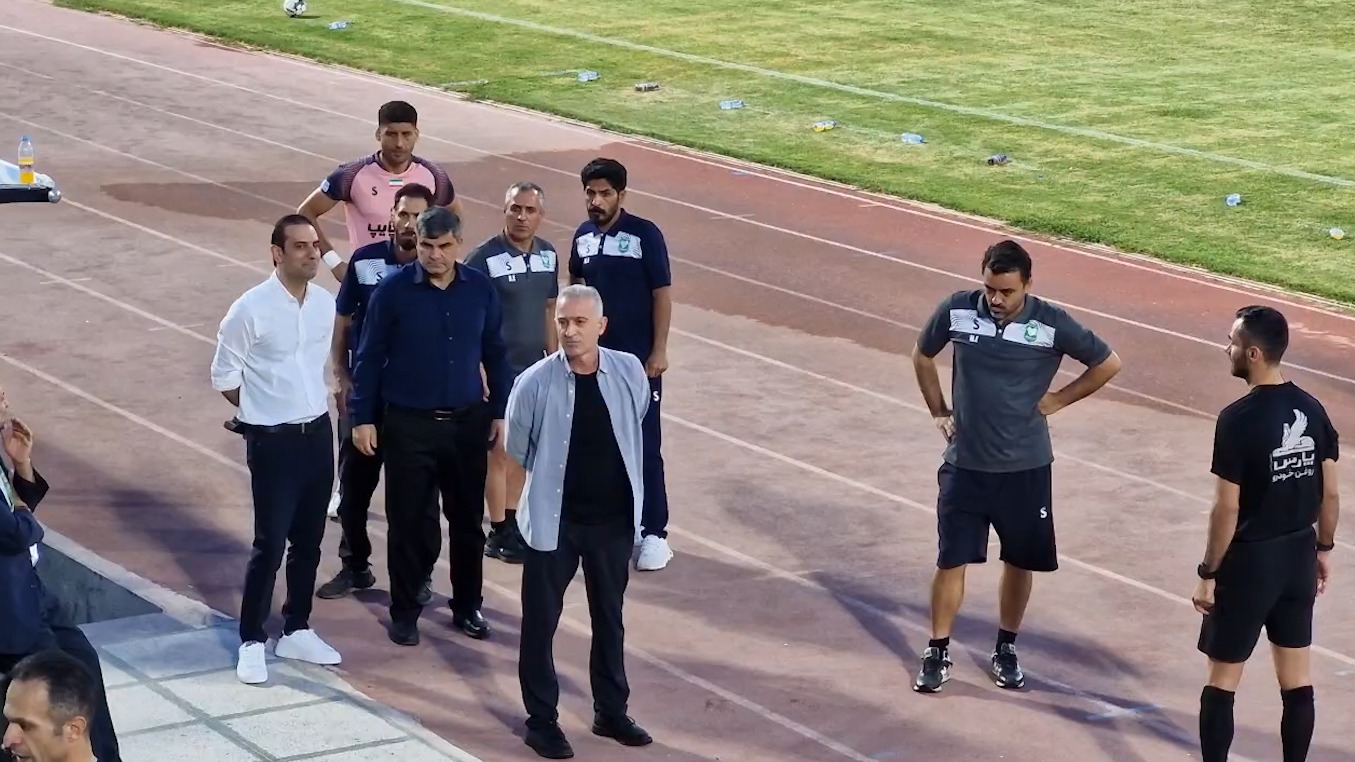 صحنه پنالتی رد شده برای پرسپولیس از قاب دوربین فوتبالی