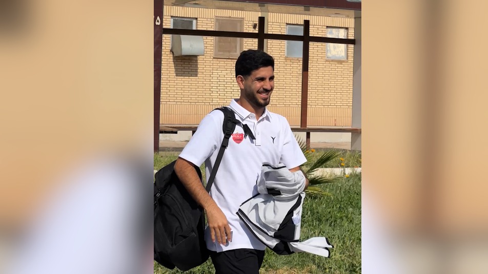 لحظه ورود پرسپولیس به سیرجان برای تقابل با مس شهر بابک