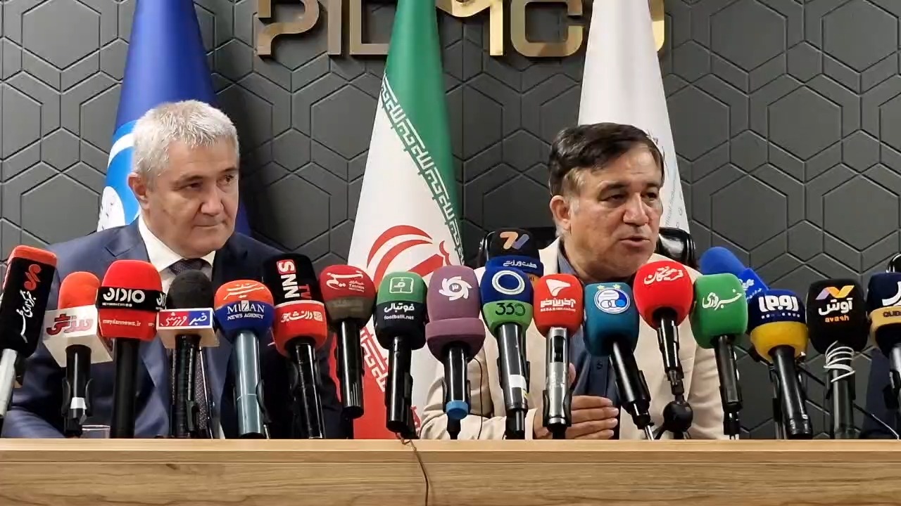 یاسنیچ پس از امضای تفاهمنامه با استقلال: متخصص از اسپانیا برای رده پایه به ایران خواهد آمد