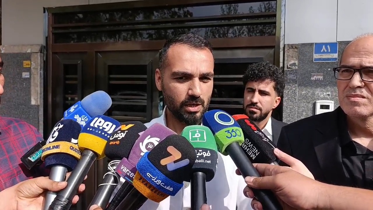 مدیر رسانه ای ملوان: تراکتور زمین را ترک کرد و قانون کاملا مشخص است