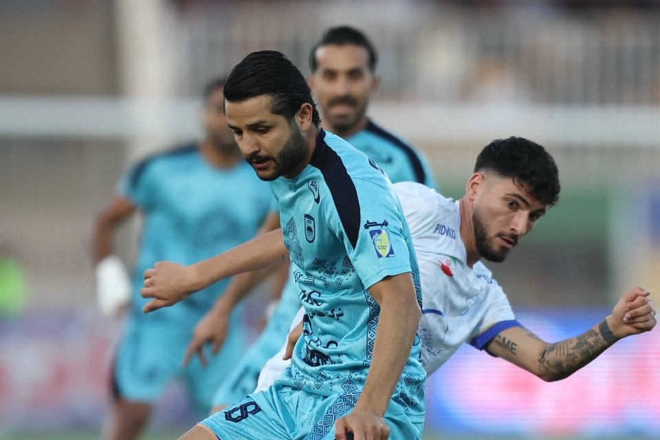 ناراحتی عارف غلامی از برخورد استقلالی ها!