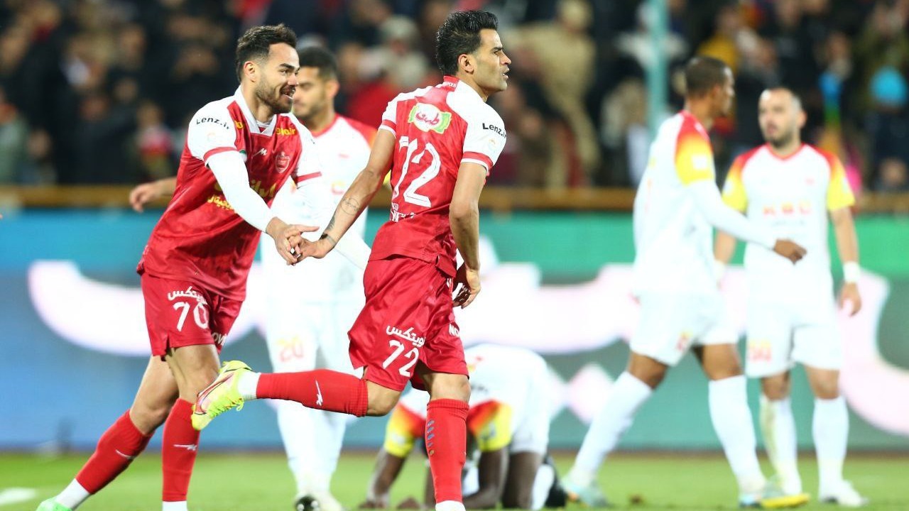 همه میزبانیهای پرسپولیس از فولاد در لیگ برتر؛ رکورد 10+ ساله