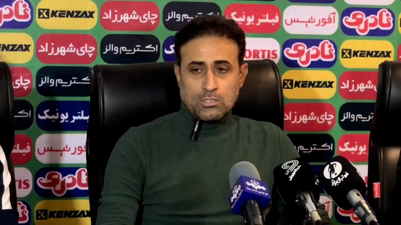مهدی رجب زاده: این که ده نفره به بازی برگشتیم خیلی سخت بود