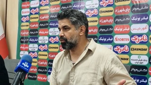 پیروز قربانی سرمربی آلومینیوم: در کوچه ما هم عروسی می شود، لیگ برتر محل آزمون و خطای داوران نیست