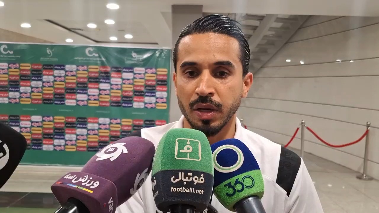 مطلق زاده بازیکن آلومینیوم: نتایج ضعیف اخیر به دلیل سرماخوردگی و مصدومیت بازیکنان است