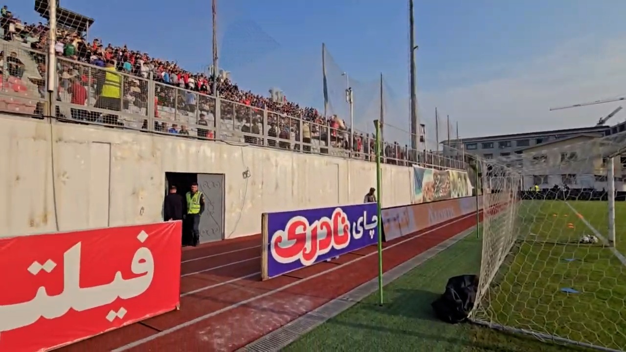 حال و هوای ورزشگاه شهید وطنی قائمشهر در آستانه بازی با پرسپولیس